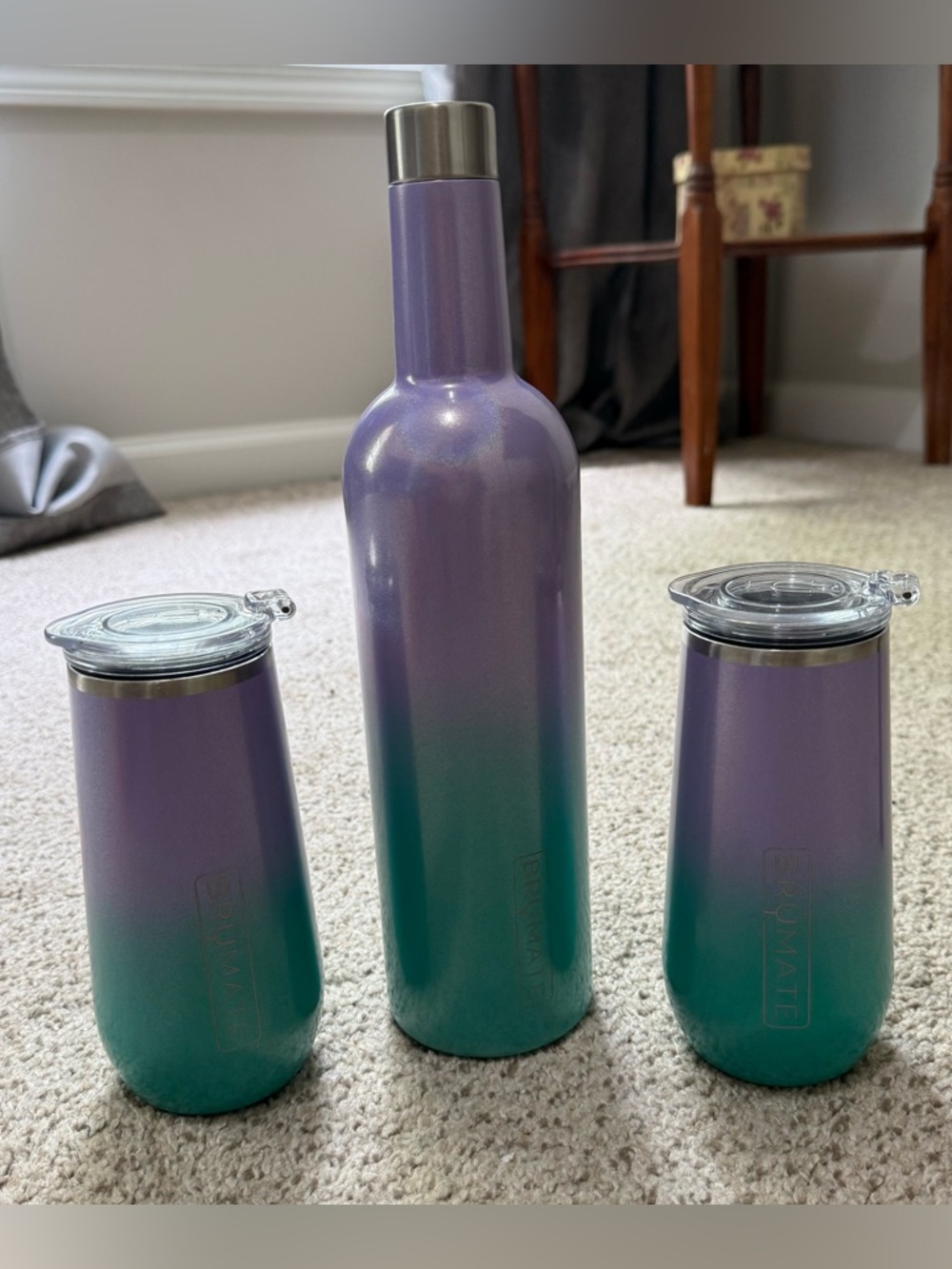 Brumate Winesulator 25oz Wine
Insulator and 2 12 oz Wine Tumblers